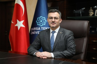 BTÜ Rektörü Naci Çağlar'dan Zafer Bayramı mesajı
