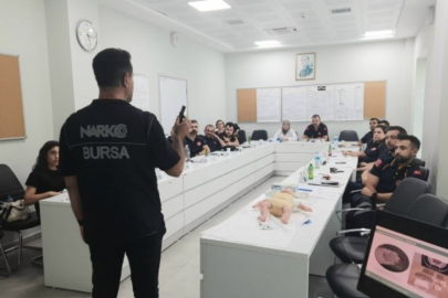 Bursa Emniyet Müdürlüğü eğitimlerine ara vermeden devam ediyor