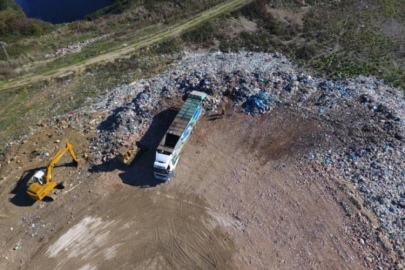 Çöplükte yeni doğmuş bebek ölüsü bulundu!