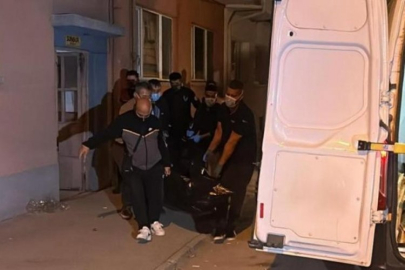 Yalnız yaşayan bir kişi çöp evde ölü bulundu