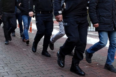 14 'gaybubet' evine baskın: 6 FETÖ üyesi yakalandı