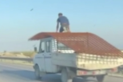 Bursa'da kendini süper kahraman zanneden vatandaş görüntülendi