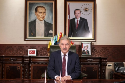 Bursa Valisi Ayyıldız'dan Camiler ve Din Görevlileri Haftası mesajı