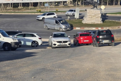 Duyarsız sürücü trafiği tehlikeye soktu