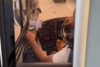 Bursa'da otobüs şoförü direksiyon başında video izleyerek seyir etti!