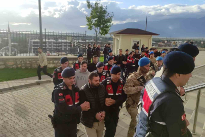 Bursa’da fuhuş çetesine darbe