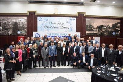 Bursa Yıldırım Belediye Başkanı Oktay Yılmaz, muhtarlarla buluştu