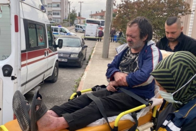 Yangında mahsur kalanları komşuları kurtardı