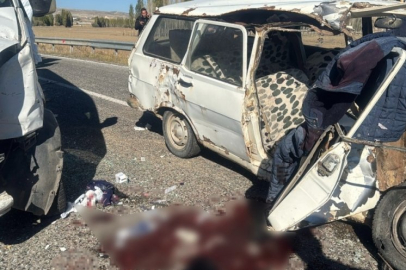 Feci kaza, çifti birbirinden ayırdı