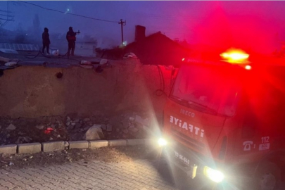 Kerpiç evde çıkan yangın paniğe neden oldu