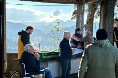 Doğum gününde toprağa verildi