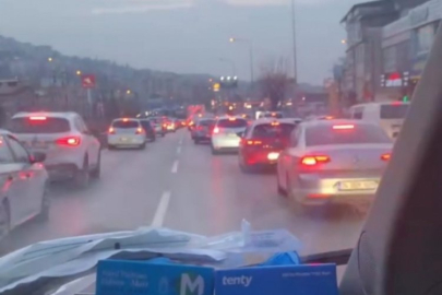 Bursa'da duyarlı sürücüler sağlık personellerinin kamerasına yansıdı