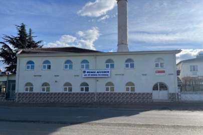 Camii'de dikkat çekici açıklama: Bence affeder