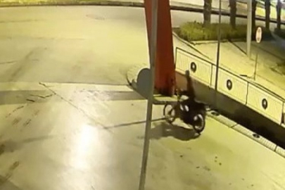 Bir gecede 2 motosiklet çalan şüpheli polisten kaçamadı