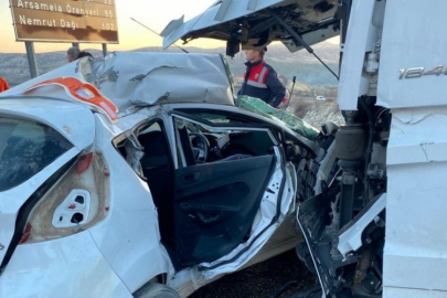 Kazada hayatını kaybeden 5 kişi toprağa verildi