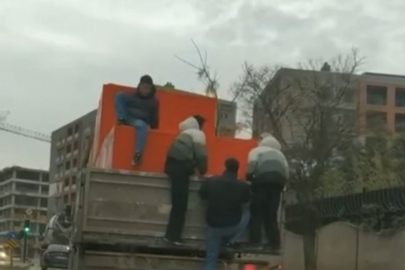 Bursa'da gençlerin tehlikeli yolculuğu!