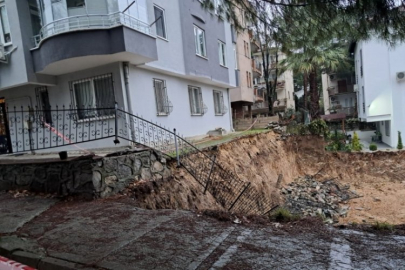 Bursa'da inşaat alanında heyelan oldu!