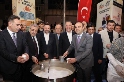 Bakan Kacır Ramazan çadırını ziyaret etti