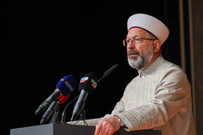 Diyanet İşleri Başkanı Erbaş: "İyilik çalışmalarımız artarak devam edecek"