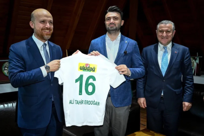 Bakan Osman Aşkın Bak ve Bilal Erdoğan’dan Bursaspor’a ziyaret