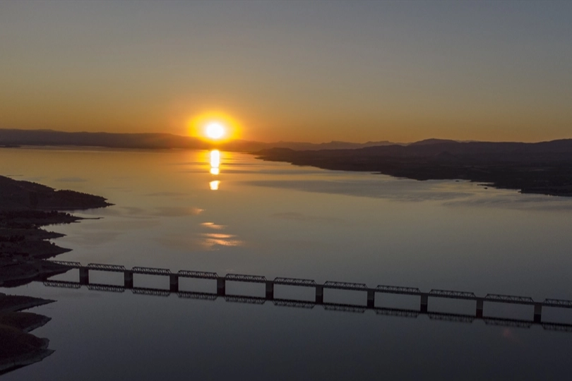 Türkiye’nin en uzun demir yolu köprüsü
