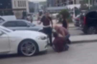 Bursa'da trafikte birbirlerine böyle girdiler!