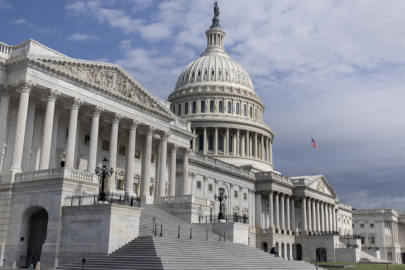 ABD Kongresi’ndeki bütçe krizi hükümetin kapanmasına neden oldu
