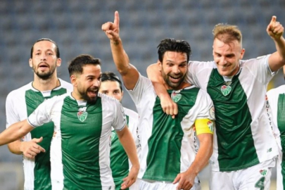 Bursaspor zirve yarışında!