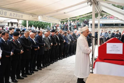 Bursa şehidini toprağa verdi