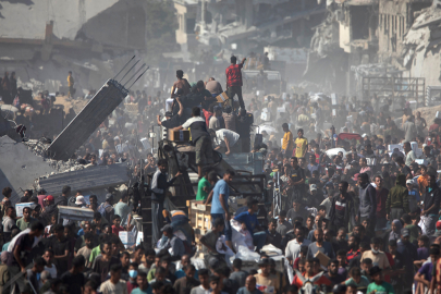 Gazze’ye insani yardım taşıyan 400 kamyon giriş yaptı