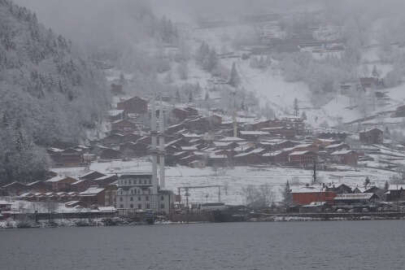 Sıcaklıklar mevsim normallerinin altında seyredecek: Kar yağışı bekleniyor!