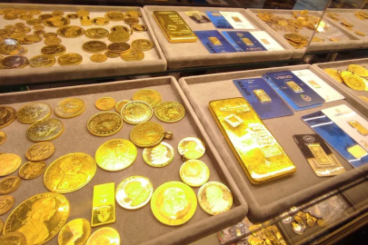 Altın fiyatları rekor tazeledi: Gram 5.892 TL’yi aştı!