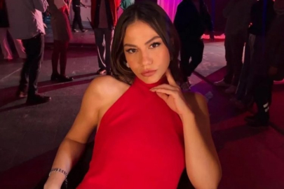 Demet Özdemir kırmızı elbisesiyle büyüledi