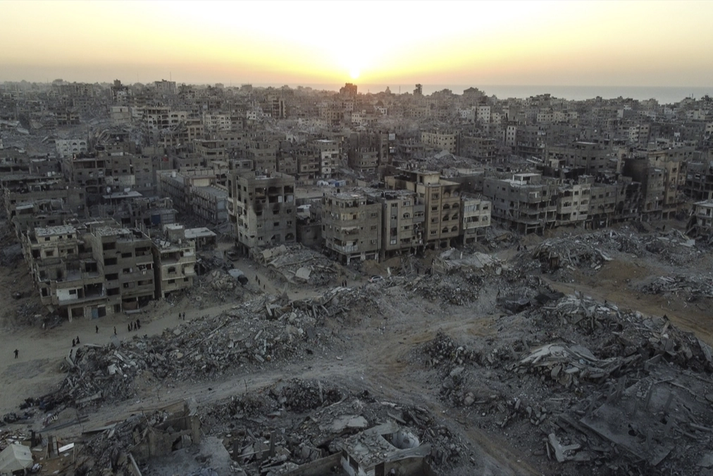 Katil İsrail’in harabeye çevirdiği Gazze'nin Şeyh Rıdvan Mahallesi...