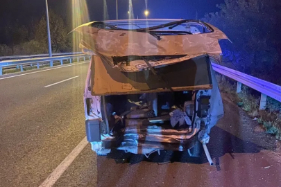 Bursa’da kamyonet hafif ticari araca çarptı: 1 ölü, 4 yaralı