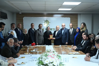 AK Parti Bursa teşkilatlarında coşkulu buluşma!