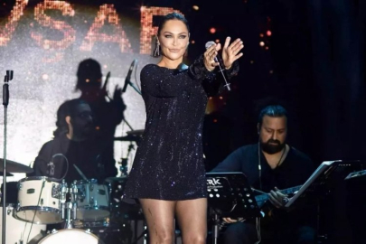 Hülya Avşar'dan yeni hamle: Sahnelerden iş dünyasına