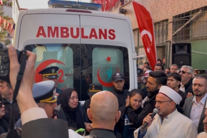 Bursa şehidini bağrına bastı! Baba ocağından helallik alındı...