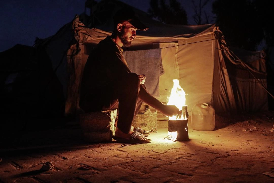 İsrail'in karanlığa gömdüğü Gazze'de günlük yaşam