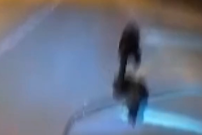 Trafikte sinir krizi geçirdi!