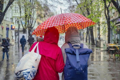 Meteoroloji 17 ili uyardı: 'Sarı kodlu' alarm! Yarına dikkat! 8 ilde kar yağacak
