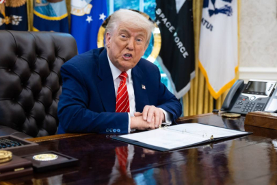 Trump, Epstein dosyası için Demokratlara yönelik soruşturma talimatı verdi