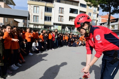 Bursa Osmangazi'den öğrencilere afet farkındalık eğitimi
