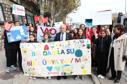 Nilüferli çocuklardan “gelecek” için anlamlı yürüyüş