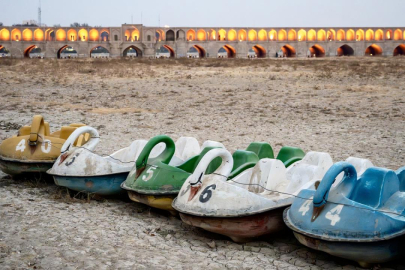 İran’da Zayende Nehri kurudu