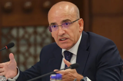 Bakan Şimşek: "İlk 9 aydaki yıllık büyüme yüzde 3,7 gerçekleşti"