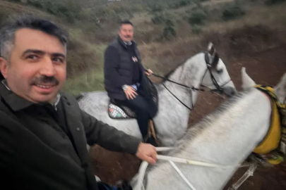 Bursa'da başkanlar ata binerek stres attı