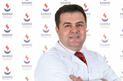 Doç. Dr. Tanrıverdi: "HIV, tüm yaş gruplarında enfeksiyona neden olan bir virüstür"