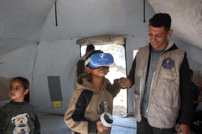 Gazze’de çocuklara sanal gerçeklik destekli travma terapisi