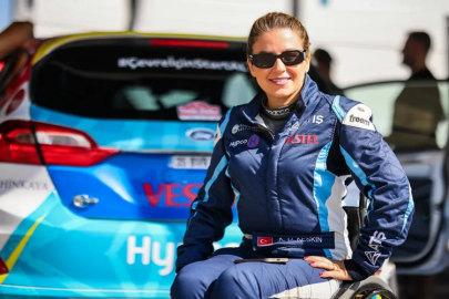 Bursa'nın gururu Kübra Denizci Keskin'den çifte başarı